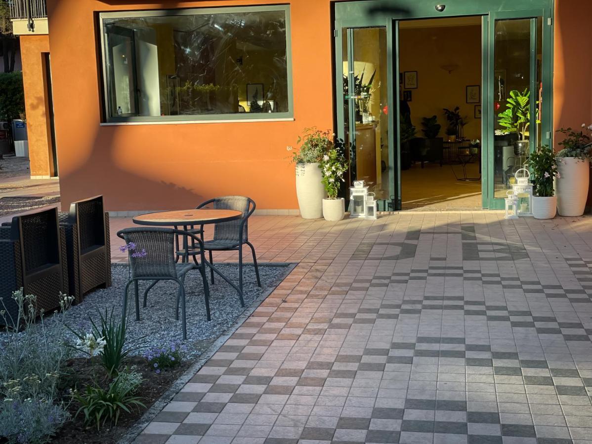 Hotel B&B Des Bains Milano Marittima Extérieur photo
